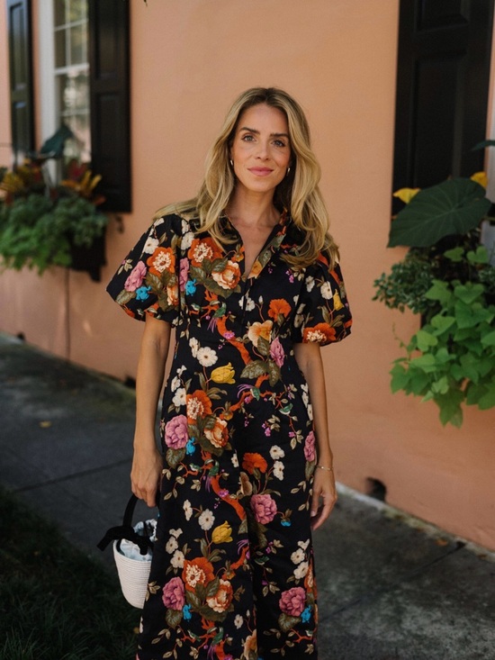 Tuckernuck Dresses & Skirts - Tuckernuck Baroque Floral Delaney Short Puff Sleeve Maxi Dress